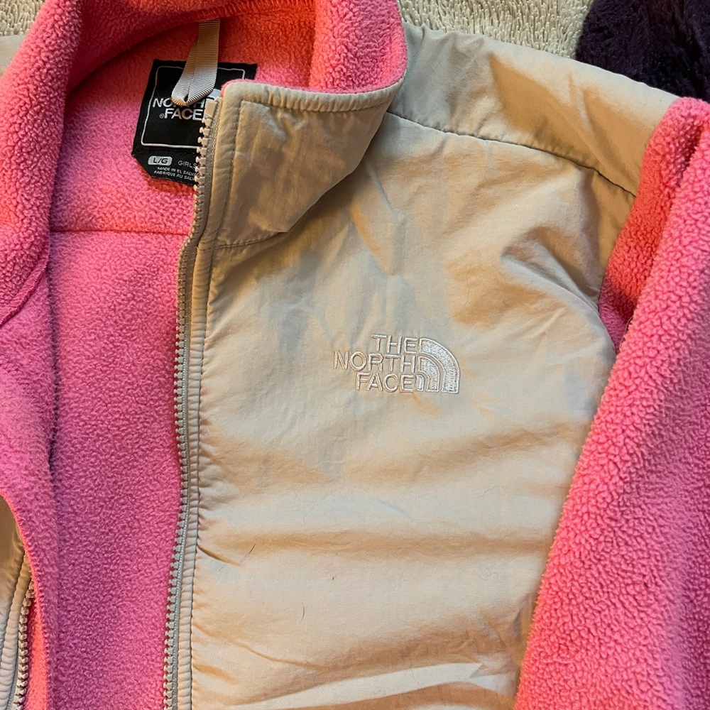 Pink Northface jacket - Picture 2 of 4